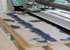 Универсальная 2-компонентная шпатлевка для мебели и интерьеров.
Продукт для промышленного и профессионального применения.