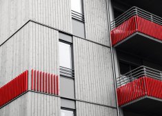 Лазурь для древесины. Благодаря специальным пигментам позволяет получить потрясающий металлический оттенок с эффектом мерцания. Высокая защита от погодных условий. Защита против синевы и плесени.