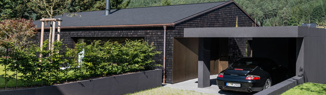 дом в черном