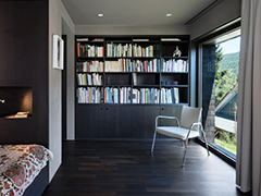 уютный интерьер с  продуктами ADLER