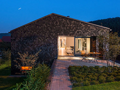 уютный деревянный дом