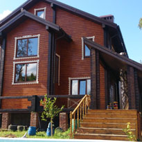 Обновление фасада деревянного дома